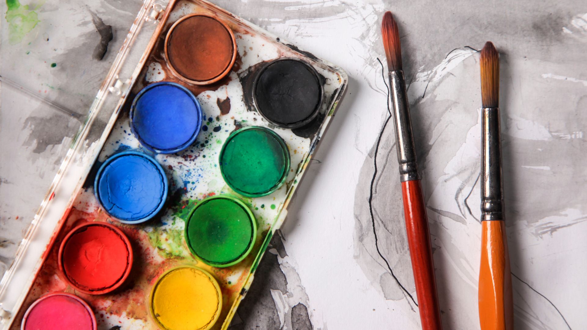 Malbegleitung in der Geburtsvorbereitung Aquarellfarben und Pinsel: Malbegleitung in der Geburtsvorbereitung